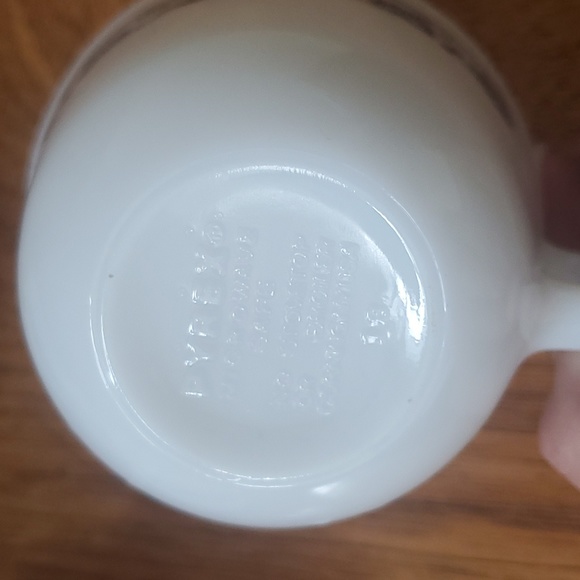 Set of 4 Pyrex Old Town Blue Onion Coffee Cups βοΈ - Picture 4 of 4